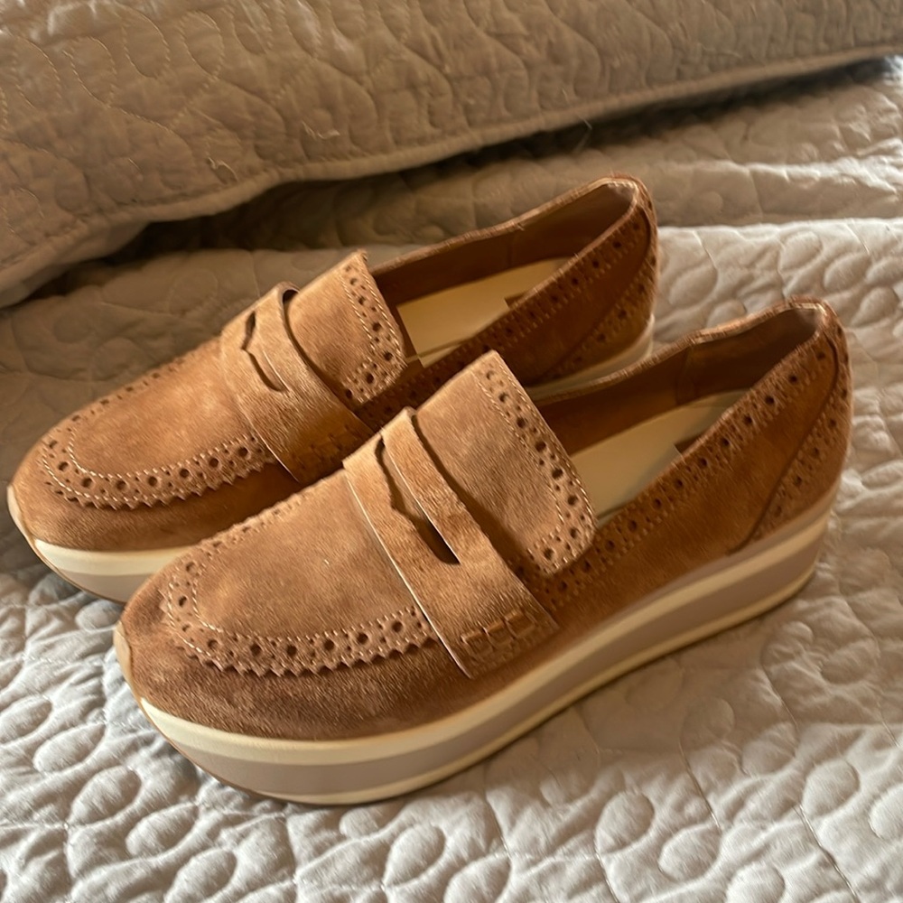 Dolce vita loafers size 8 brand new worn once
